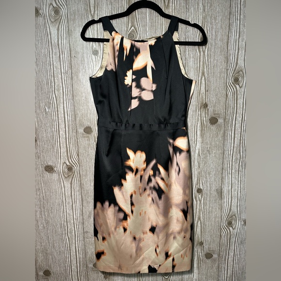 Elie Tahari Abstract Floral Silk Dress Sz 4 - Picture 2 of 7